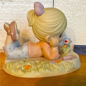 Precious Moments-Blessed With Small Miracles. PM0031